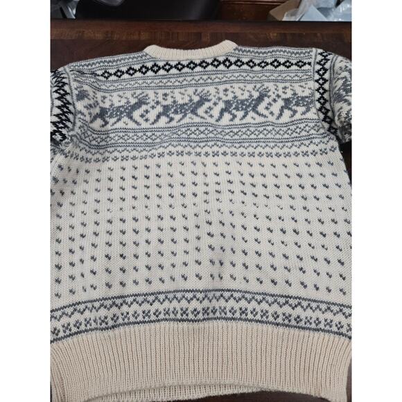 Vintage DALE OF NORWAY Classic Crème Fair Isle Wool Knit Ski Deer Sweater Large - Picture 4 of 6